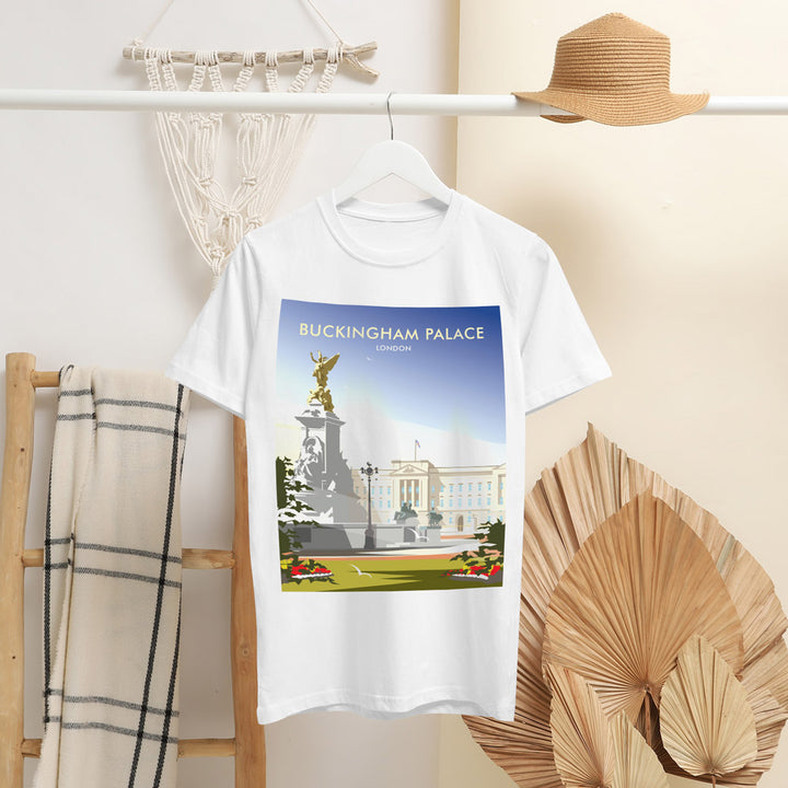 Buckingham Palace T-Shirt by Dave Thompson