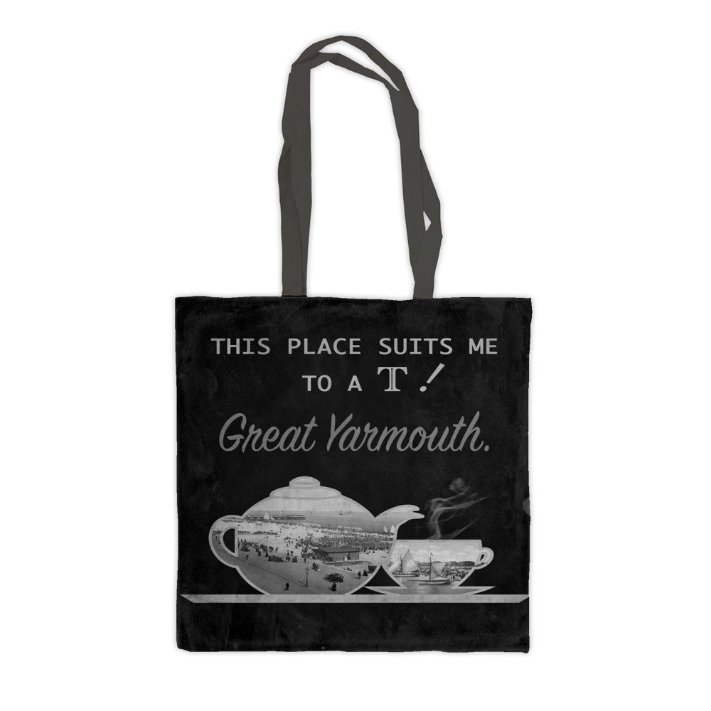 Great Yarmouth suits me to a T! Premium Tote Bag