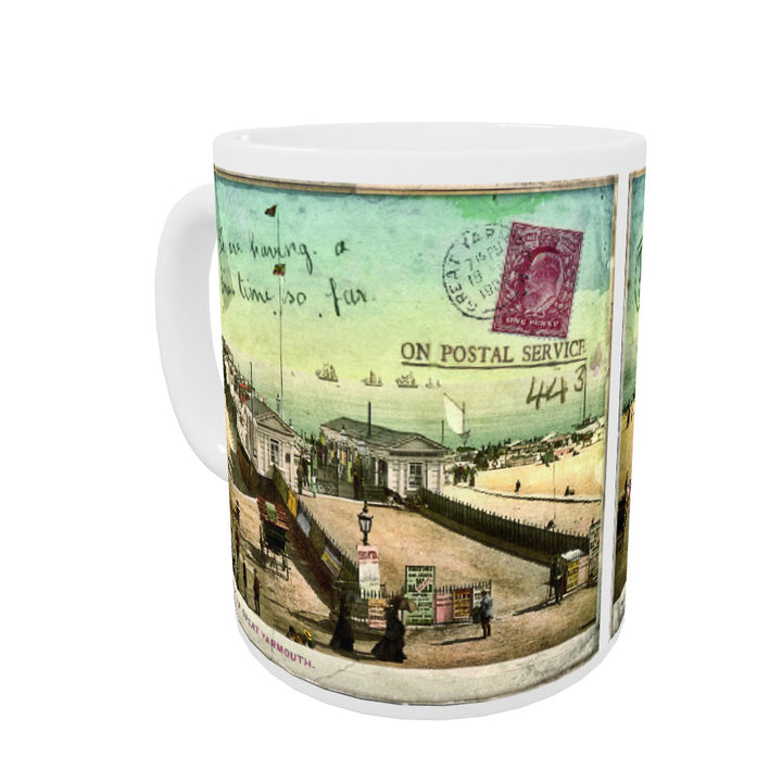 Britannia Pier, Great Yarmouth Mug