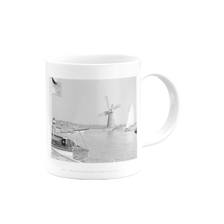 B&W Photo of Broads (boat in foreground) Mug