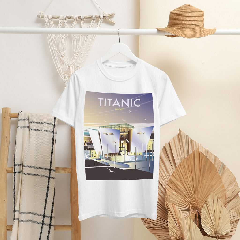 Titanic T-Shirt by Dave Thompson