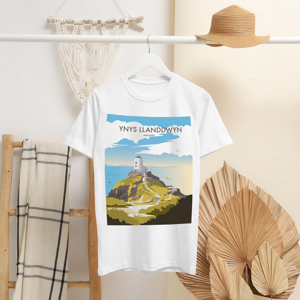 Ynys Llanddwyn, Anglesey, Wales T-Shirt by Dave Thompson