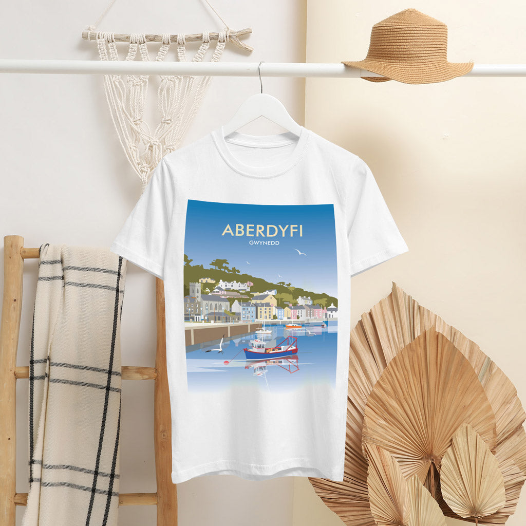 Aberdyfi, Gwynedd, Wales T-Shirt by Dave Thompson