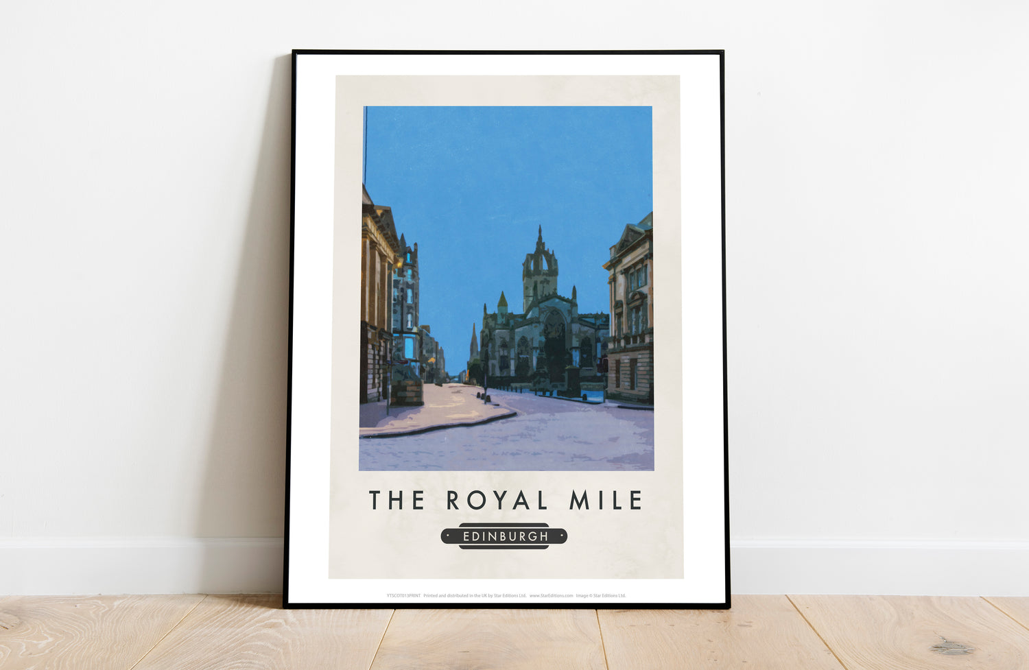 The Royal Mile, Edinburgh, Scotland - Art Print